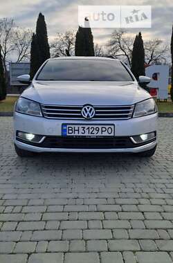 Універсал Volkswagen Passat 2013 в Очакові