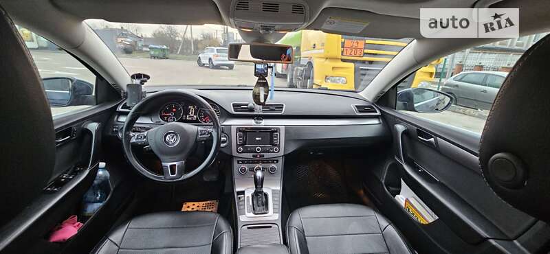 Универсал Volkswagen Passat 2013 в Житомире фото 5 Универсал Volkswagen Passat 2013 в Житомире