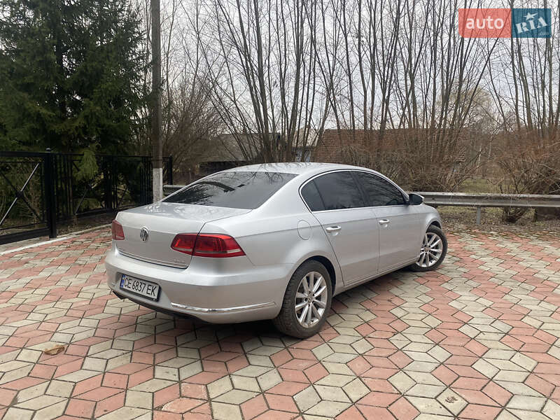 Седан Volkswagen Passat 2013 в Чернівцях
