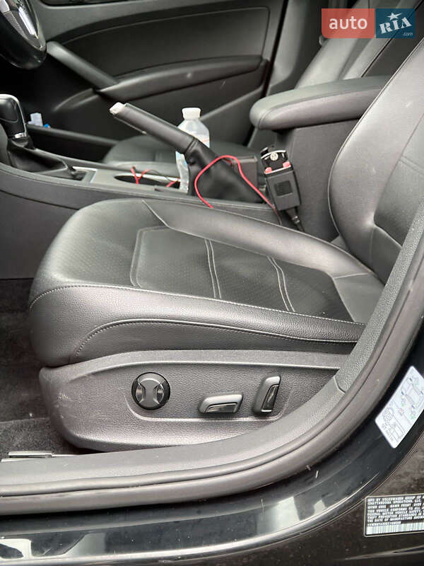 Седан Volkswagen Passat 2014 в Бердичеве