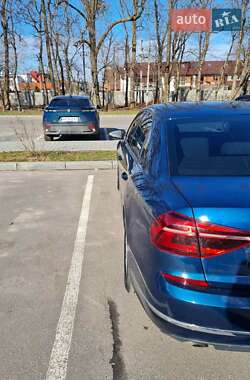 Седан Volkswagen Passat 2017 в 