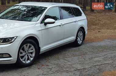 Универсал Volkswagen Passat 2017 в 