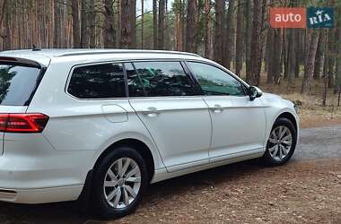 Универсал Volkswagen Passat 2017 в 