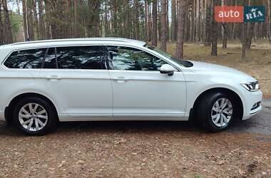 Универсал Volkswagen Passat 2017 в 