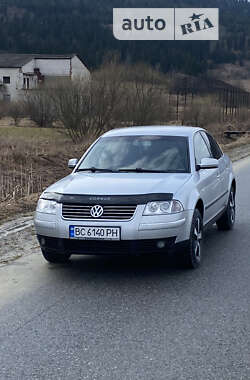 Седан Volkswagen Passat 2002 в Турке