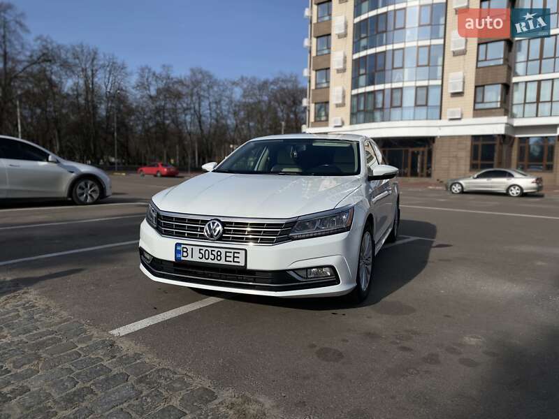 Седан Volkswagen Passat 2016 в Кременчуці