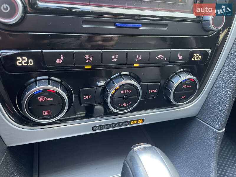 Седан Volkswagen Passat 2012 в Трускавце