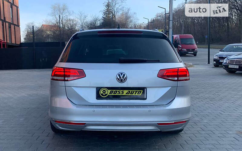 Универсал Volkswagen Passat 2017 в Черновцах