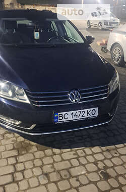 Седан Volkswagen Passat 2011 в 