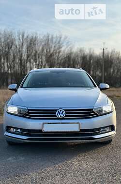 Універсал Volkswagen Passat 2015 в Вінниці