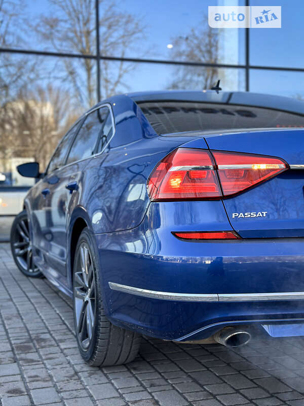 Седан Volkswagen Passat 2016 в Львове фото 12 Седан Volkswagen Passat 2016 в Львове