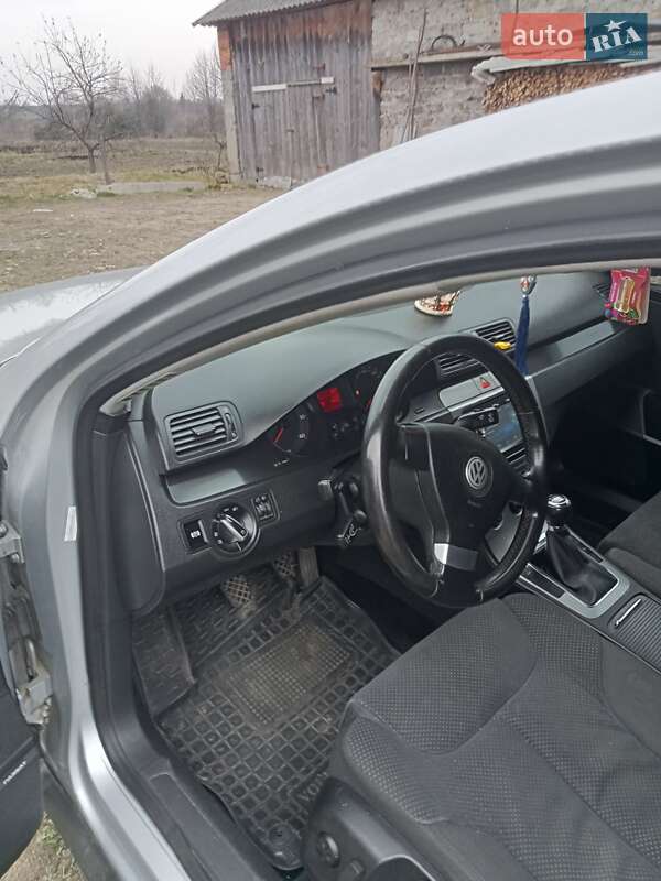 Универсал Volkswagen Passat 2005 в Львове