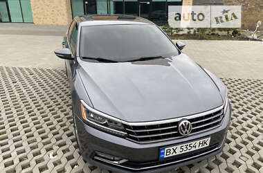 Седан Volkswagen Passat 2018 в Хмельницком