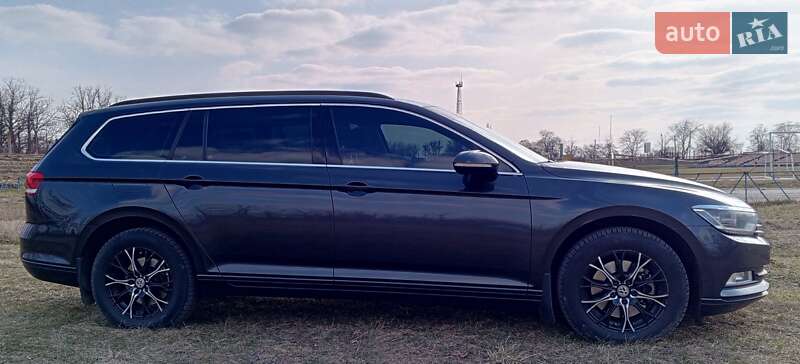 Универсал Volkswagen Passat 2018 в Новгородке