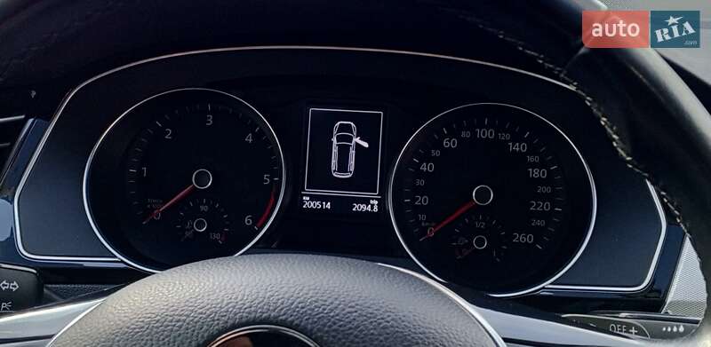 Универсал Volkswagen Passat 2018 в Новгородке