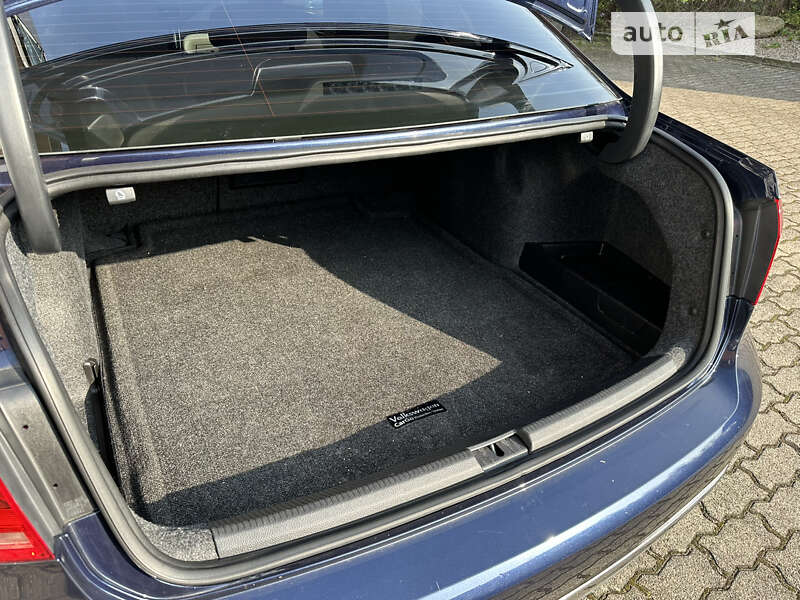 Седан Volkswagen Passat 2013 в Киеве фото 35 Седан Volkswagen Passat 2013 в Киеве