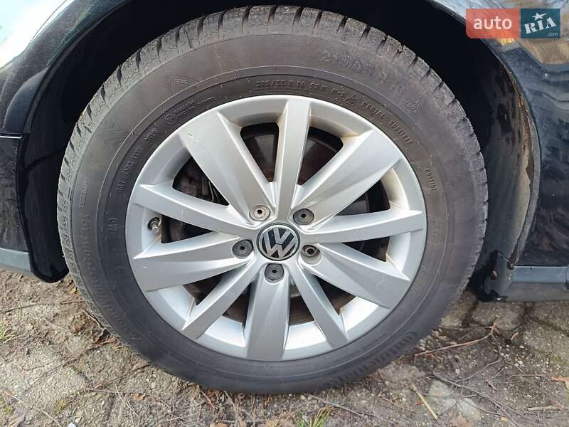 Универсал Volkswagen Passat 2006 в Хмельницком