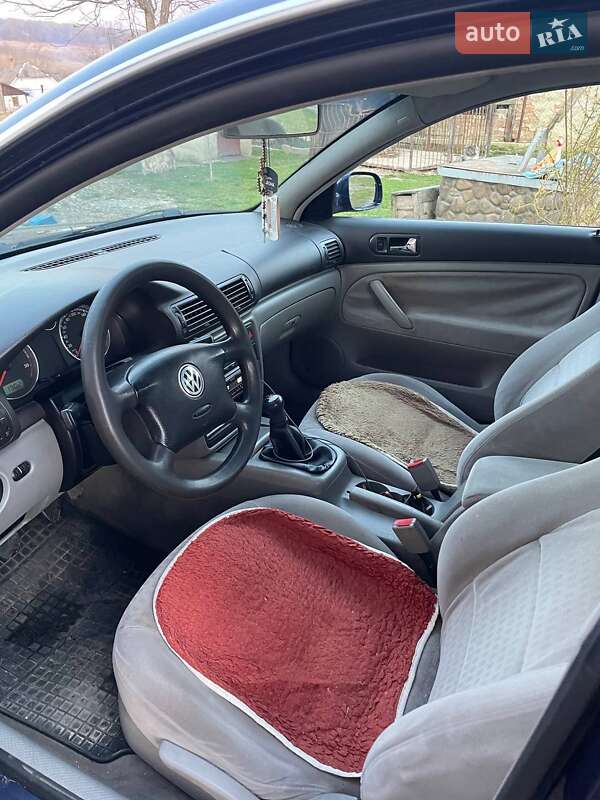 Универсал Volkswagen Passat 2001 в Болехове