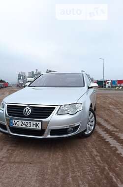 Универсал Volkswagen Passat 2008 в Нововолынске