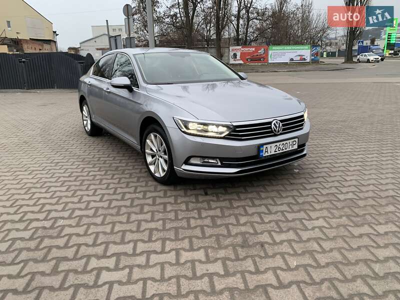 Седан Volkswagen Passat 2018 в Киеве фото 3 Седан Volkswagen Passat 2018 в Киеве