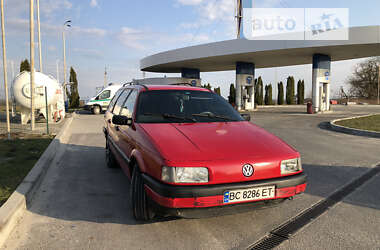 Универсал Volkswagen Passat 1989 в Кременце