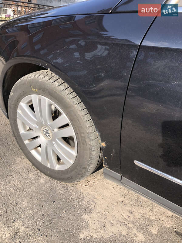 Универсал Volkswagen Passat 2006 в Баре