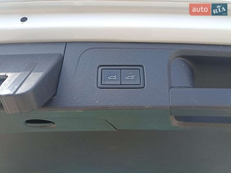 Универсал Volkswagen Passat 2016 в Шаргороде