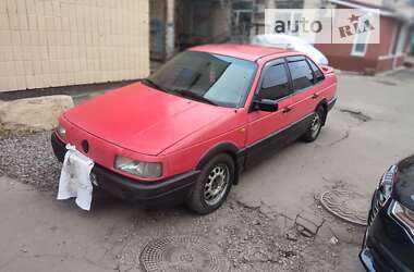 Седан Volkswagen Passat 1991 в Киеве