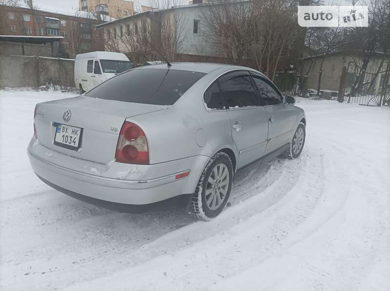 Седан Volkswagen Passat 2001 в Городенке