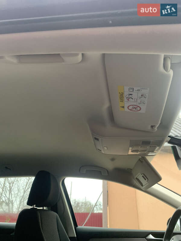 Універсал Volkswagen Passat 2016 в Корсунь-Шевченківському