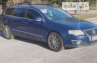 Универсал Volkswagen Passat 2008 в Горишних Плавнях