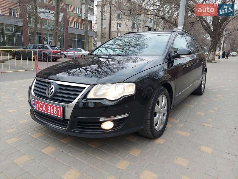 Универсал Volkswagen Passat 2009 в Одессе