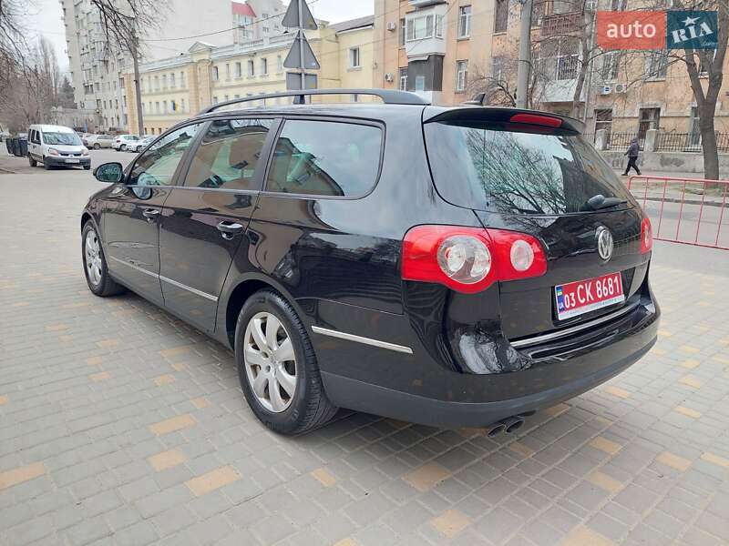 Универсал Volkswagen Passat 2009 в Одессе