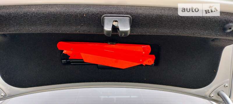 Седан Volkswagen Passat 2012 в Ужгороде