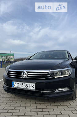 Универсал Volkswagen Passat 2017 в Нововолынске