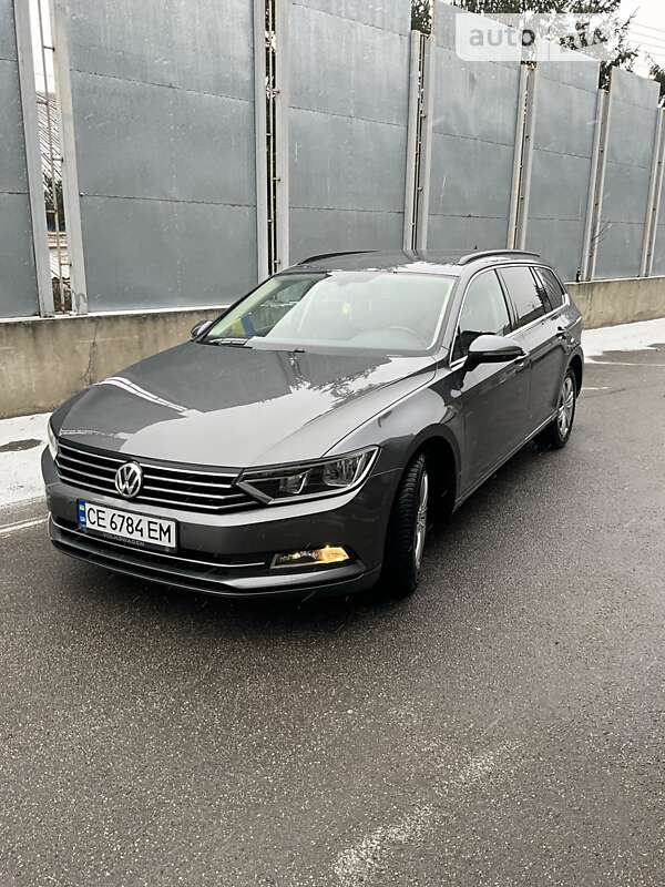 Універсал Volkswagen Passat 2015 в Чернівцях