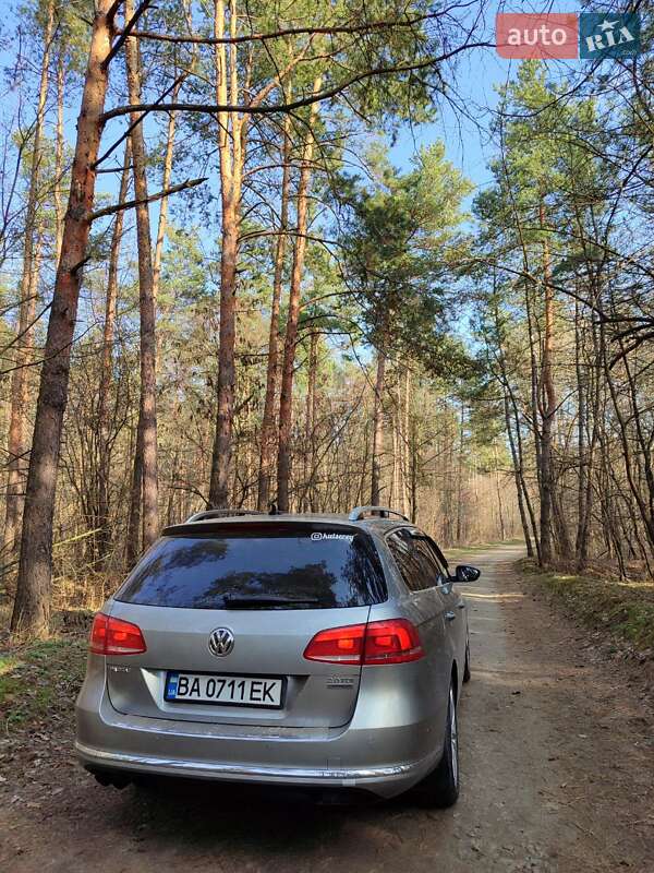 Универсал Volkswagen Passat 2014 в Гайвороне