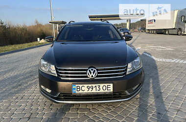Универсал Volkswagen Passat 2013 в Львове