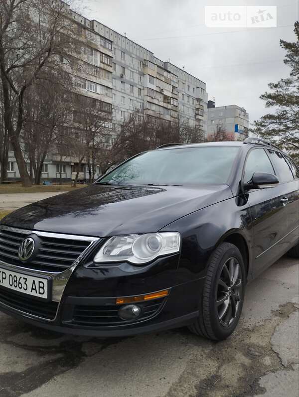 Універсал Volkswagen Passat 2009 в Запоріжжі