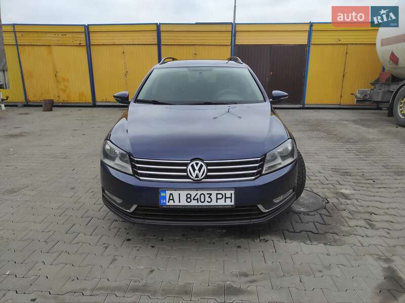 Універсал Volkswagen Passat 2012 в Києві