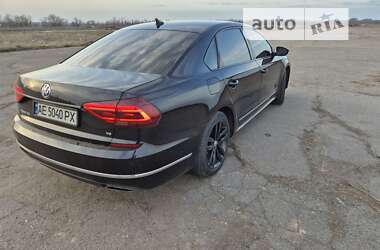 Седан Volkswagen Passat 2017 в Петрове