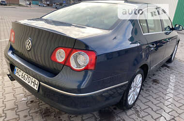 Седан Volkswagen Passat 2006 в Хмельницькому