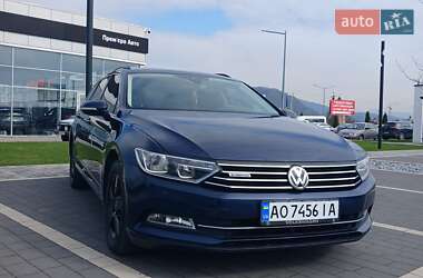 Универсал Volkswagen Passat 2017 в Мукачево