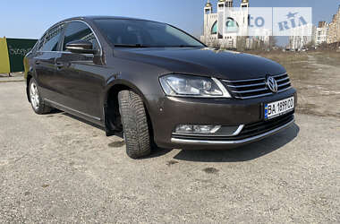 Седан Volkswagen Passat 2013 в Броварах