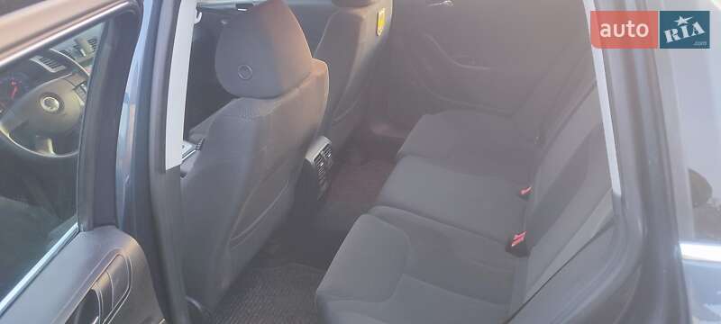 Универсал Volkswagen Passat 2007 в Ровно фото 4 Универсал Volkswagen Passat 2007 в Ровно