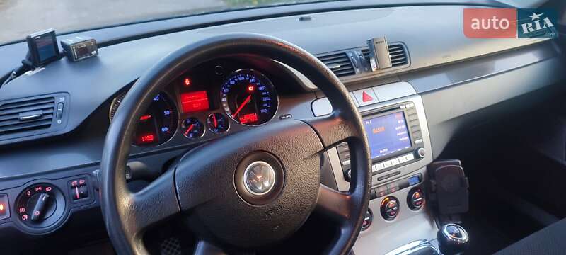 Универсал Volkswagen Passat 2007 в Ровно фото 3 Универсал Volkswagen Passat 2007 в Ровно
