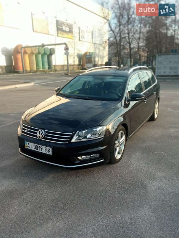Универсал Volkswagen Passat 2014 в Киеве