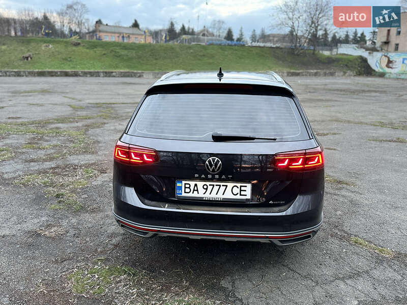 Универсал Volkswagen Passat 2022 в Одессе