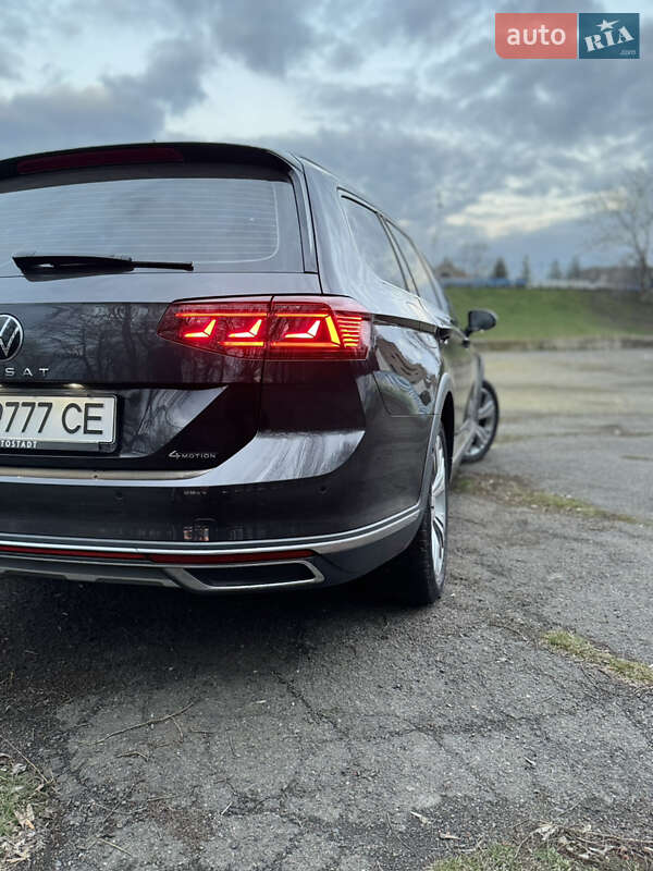 Универсал Volkswagen Passat 2022 в Одессе