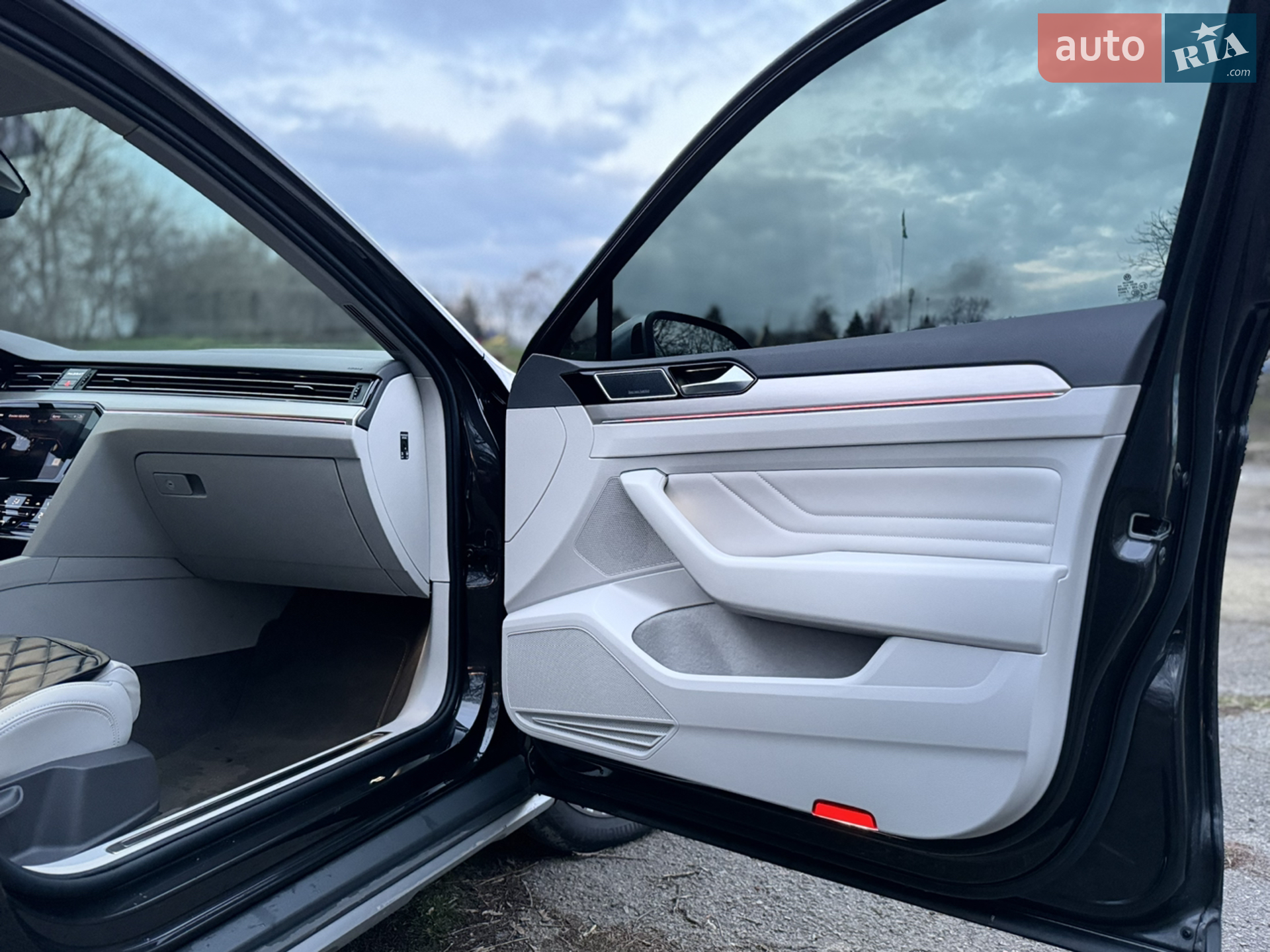 2022 Volkswagen Passat - мініатюра 27